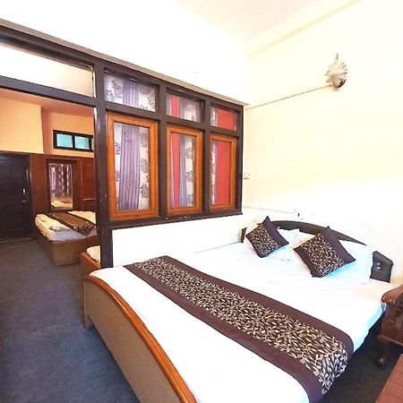 Goroomgo Luxury Stay Mall Road Nainital Eksteriør bilde